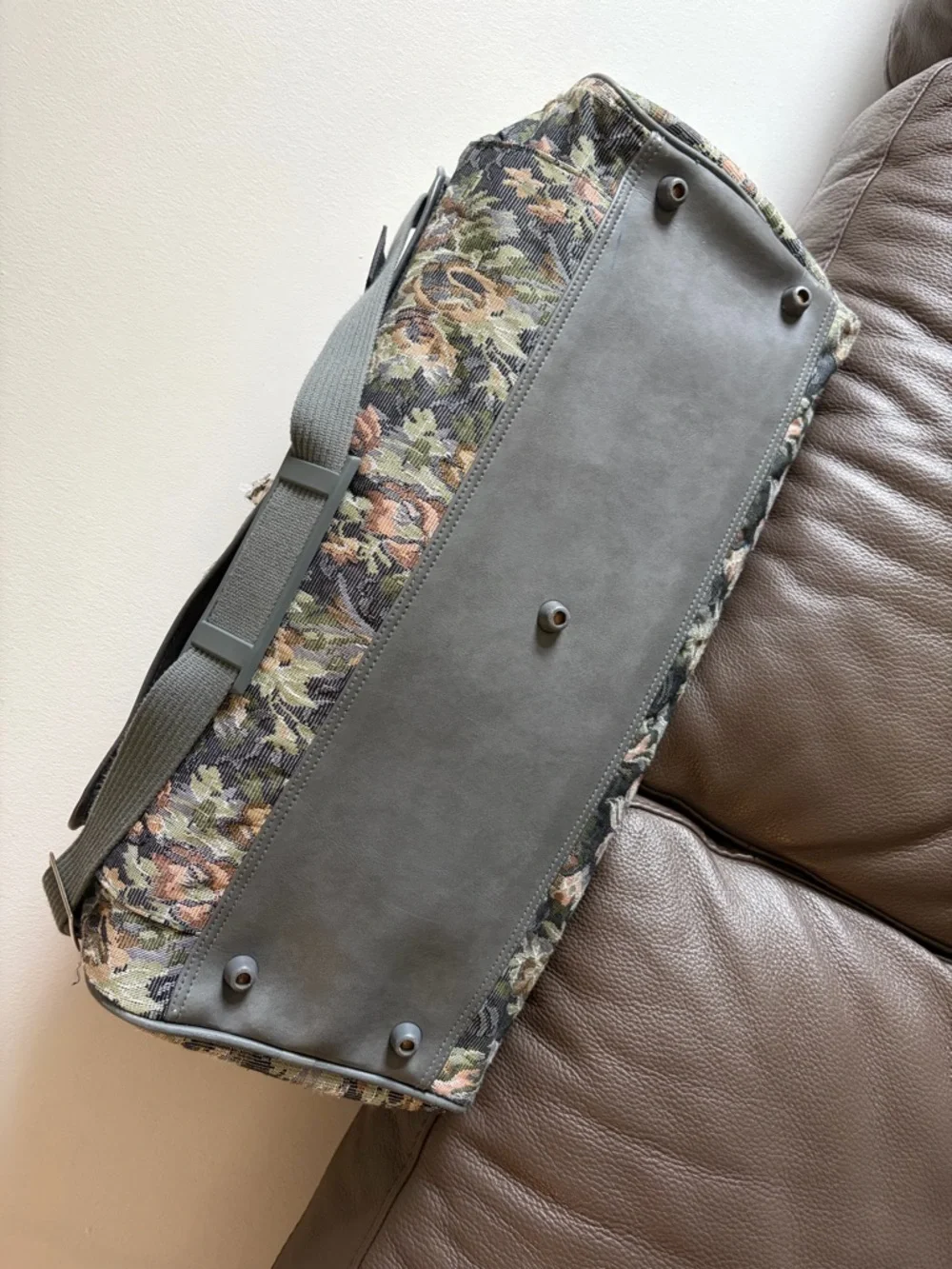 Oscar de la Renta Gray, Olive, Rust & Cream Floral Tapestry Weekender - Picture 8 of 14